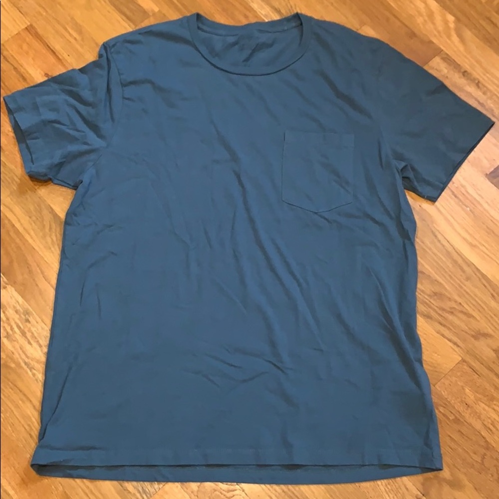 Club Monaco T-shirt